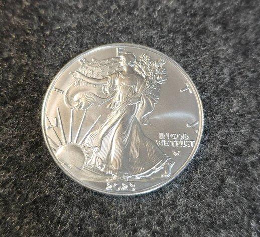 Sale Photo Thumbnail #137