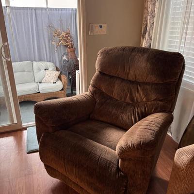 Sale Photo Thumbnail #50