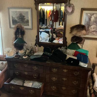 Sale Photo Thumbnail #125