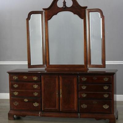 Sale Photo Thumbnail #174