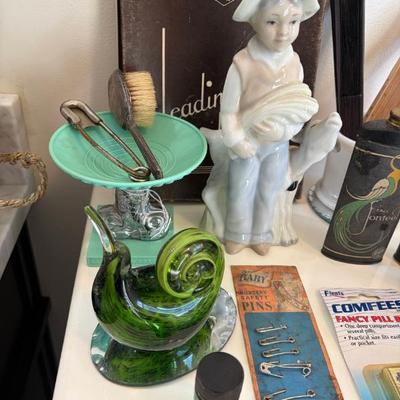 Sale Photo Thumbnail #590