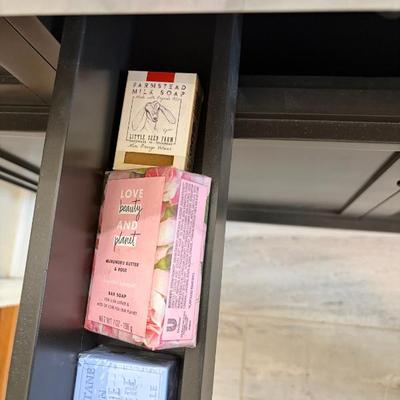 Sale Photo Thumbnail #605