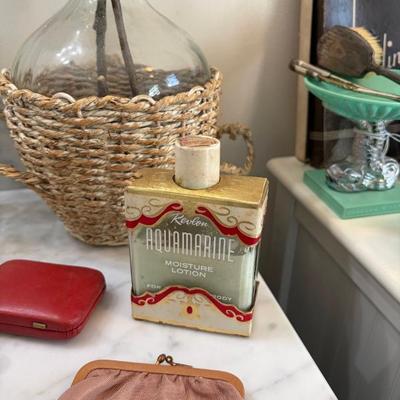 Sale Photo Thumbnail #588