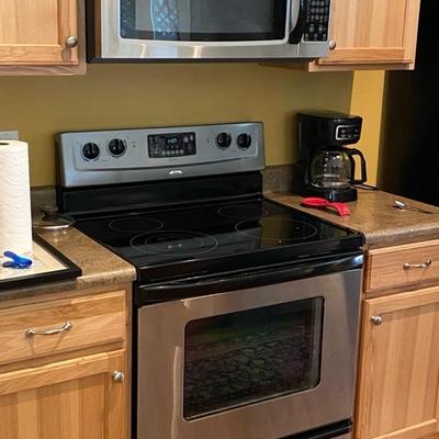 Sale Photo Thumbnail #43: .