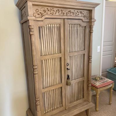 Sale Photo Thumbnail #121