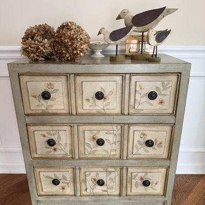 Sale Photo Thumbnail #90