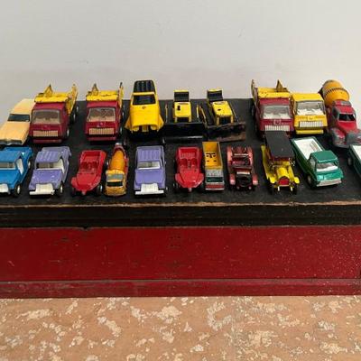 Sale Photo Thumbnail #143