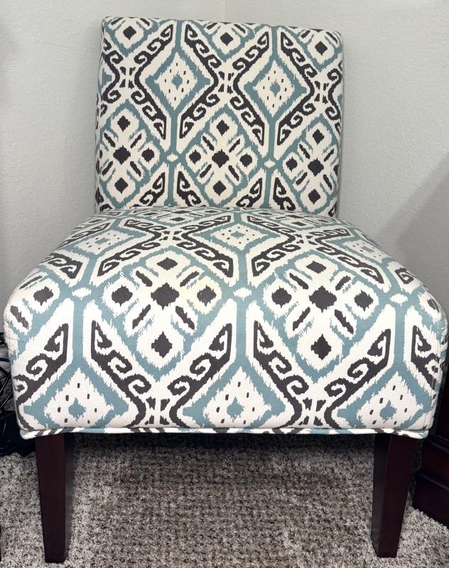 Sale Photo Thumbnail #3