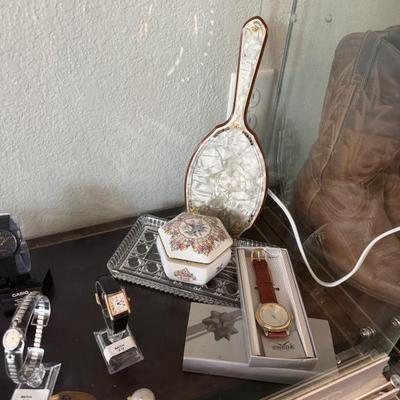 Sale Photo Thumbnail #113