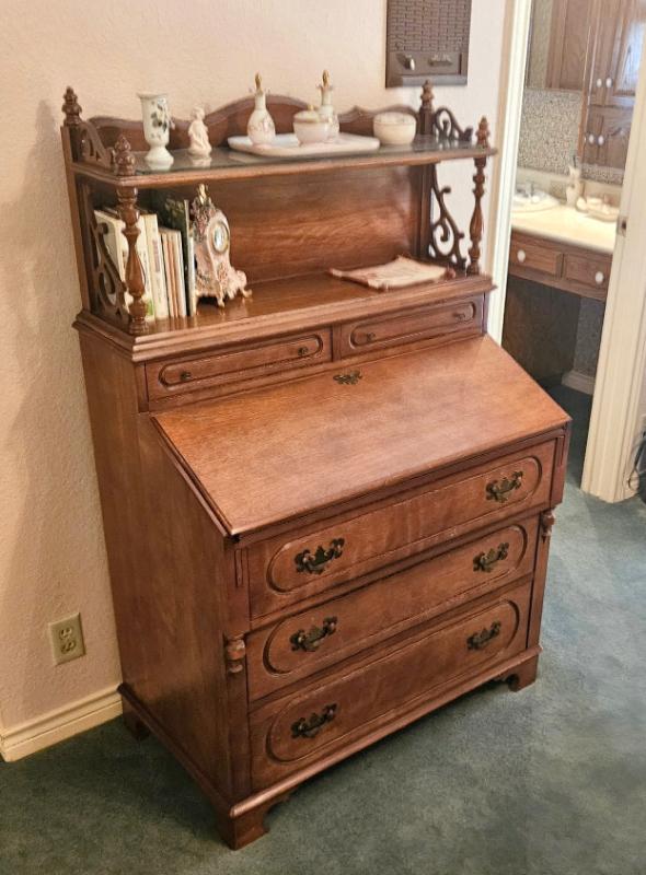 Sale Photo Thumbnail #7