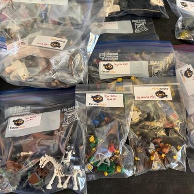 Sale Photo Thumbnail #384