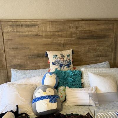 Sale Photo Thumbnail #258