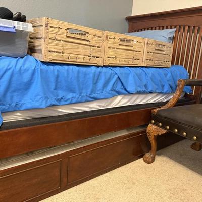 Sale Photo Thumbnail #204