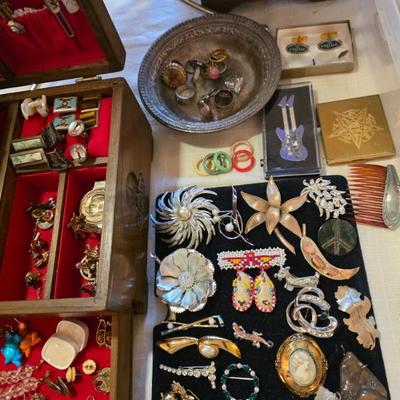 Sale Photo Thumbnail #53