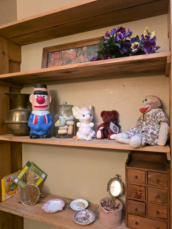 Sale Photo Thumbnail #135