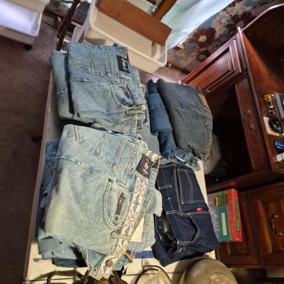 Sale Photo Thumbnail #70