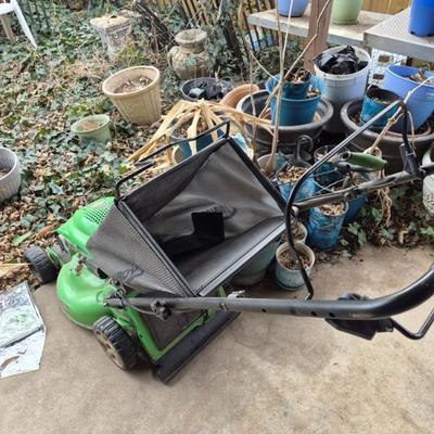 Sale Photo Thumbnail #136