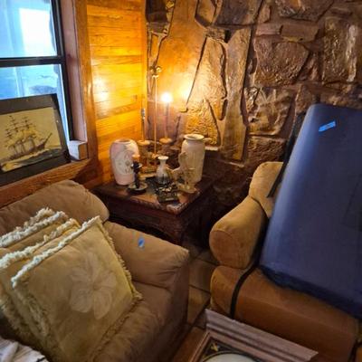 Sale Photo Thumbnail #42