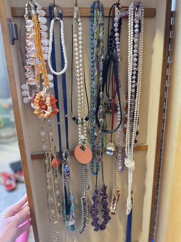 Sale Photo Thumbnail #25