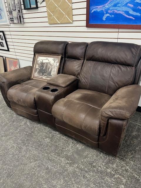 Sale Photo Thumbnail #46