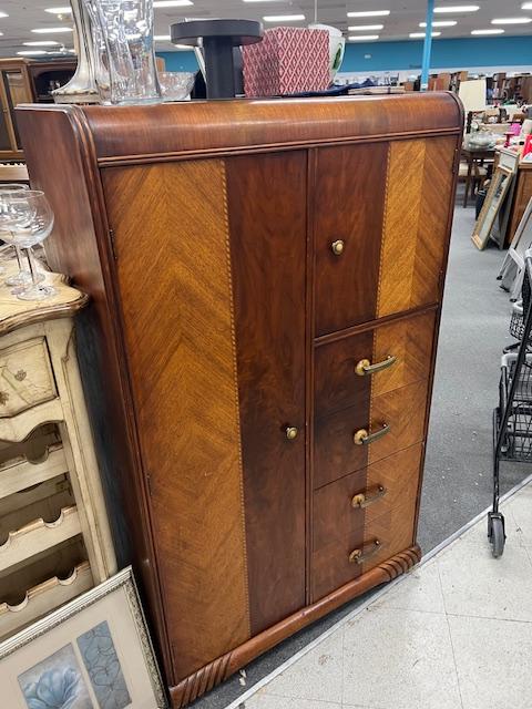 Sale Photo Thumbnail #20