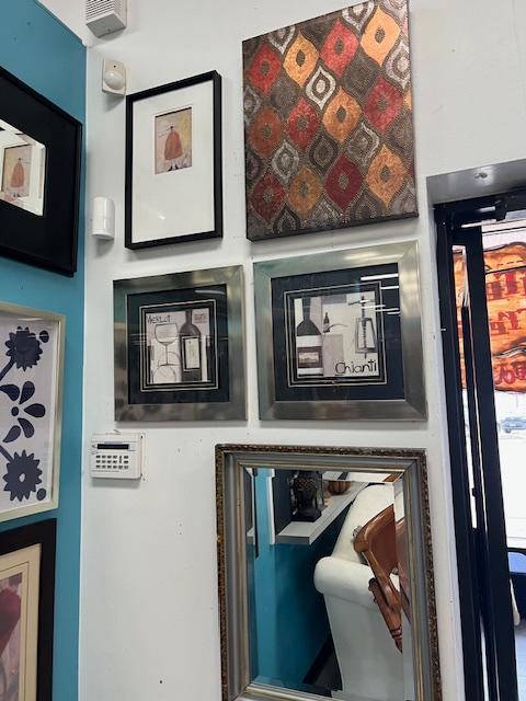 Sale Photo Thumbnail #9