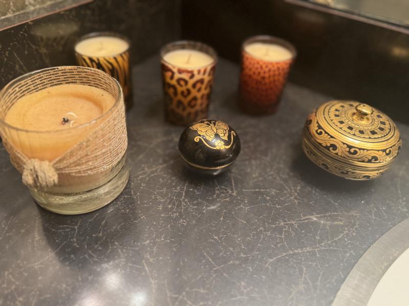 Sale Photo Thumbnail #134