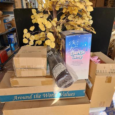 Home Decor Mystery - New Sparkle Lamp, New Rug, Florals, Faux Tree, Hummingbird Lamp