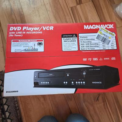 NEW! Magnavox DVD/VCR Player