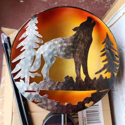 (6) NEW Howling Wolf Solar Stakes For Yard Or Sidewalk - In Boxes