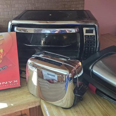 Small Kitchen Appliances - Oster Convection Oven, GE Toaster, Johnsonville Grill, Kitchen Scale