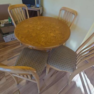 Round Dining Table w/ 4 Fabric Covered Chairs - Light Wood, Tan Polka Dot Fabric