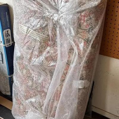 Brand New Outdoor Bench Seat Cushion - Tan With Orange & Black Floral Leaves