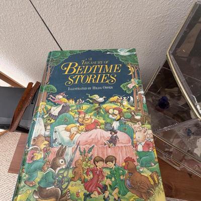 Sale Photo Thumbnail #257