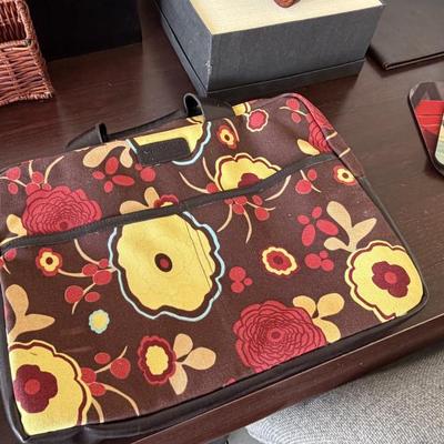 Sale Photo Thumbnail #318