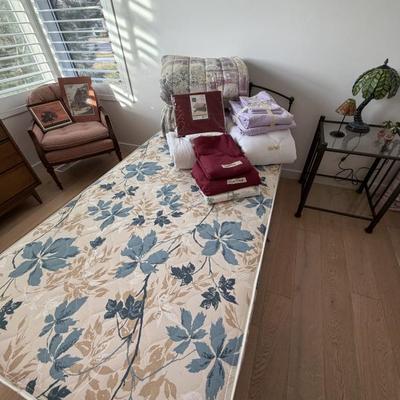 Sale Photo Thumbnail #261