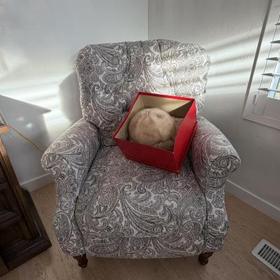 Sale Photo Thumbnail #115