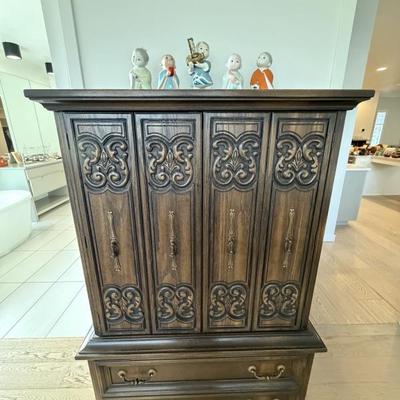 Sale Photo Thumbnail #107