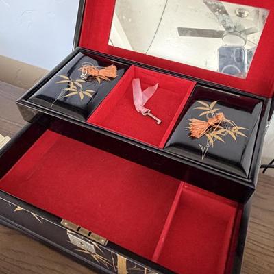 Sale Photo Thumbnail #129