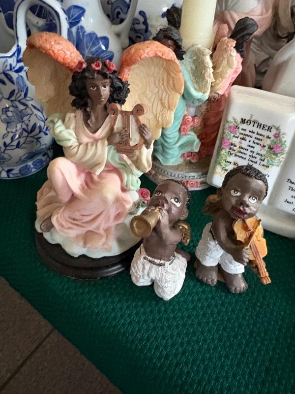 Sale Photo Thumbnail #200