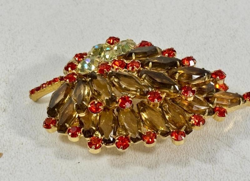 Sale Photo Thumbnail #10