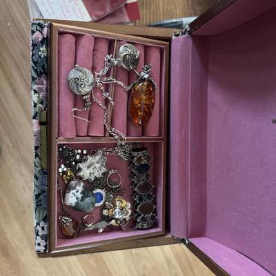 Sale Photo Thumbnail #76