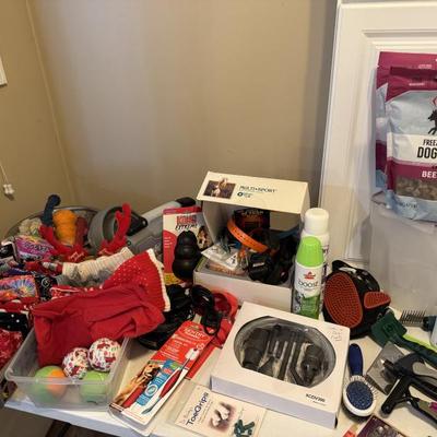 Sale Photo Thumbnail #155: Dog supplies 