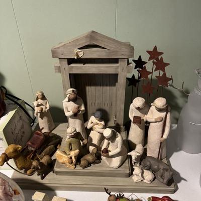 Sale Photo Thumbnail #196: New Willow Tree Nativity 
