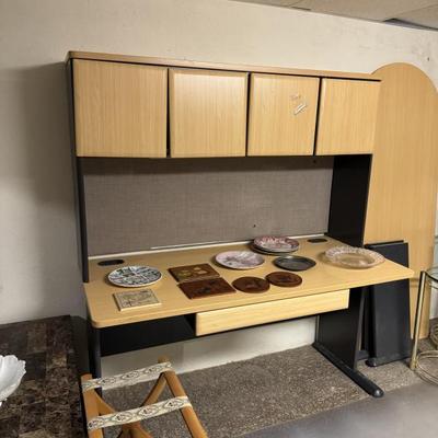 Sale Photo Thumbnail #241: Nice desk 