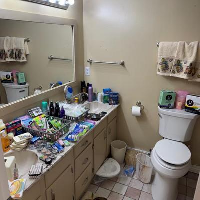 Sale Photo Thumbnail #142: Bathroom 