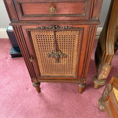 Sale Photo Thumbnail #79