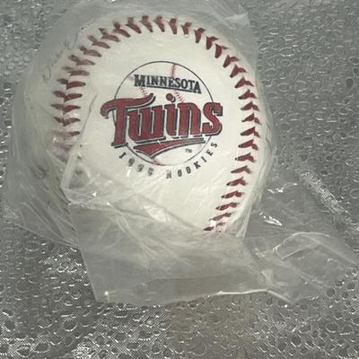 Sale Photo Thumbnail #11