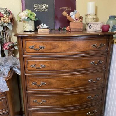 Sale Photo Thumbnail #117