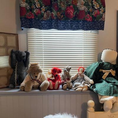 Sale Photo Thumbnail #106